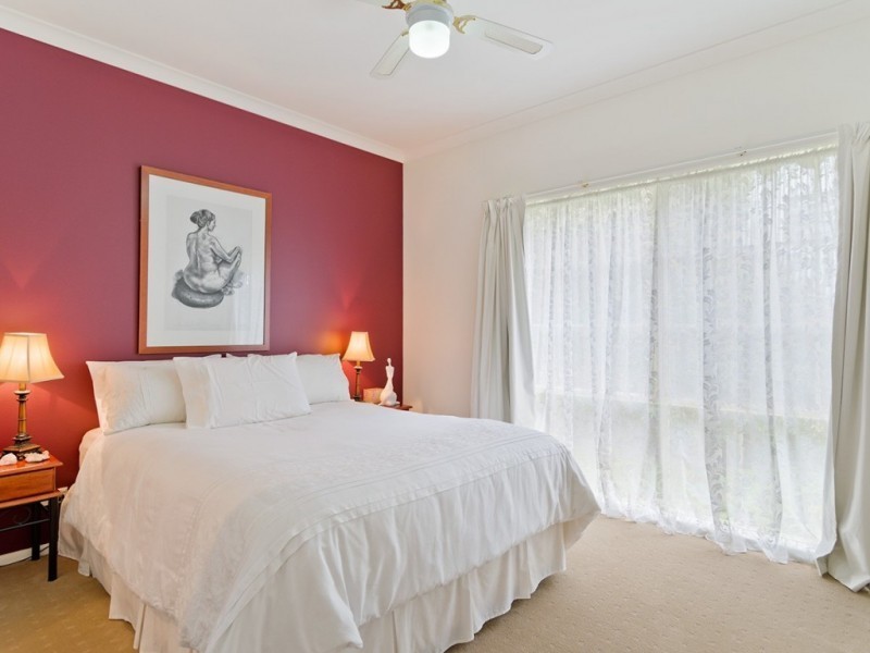 28 Eureka Street, Chewton VIC 3451