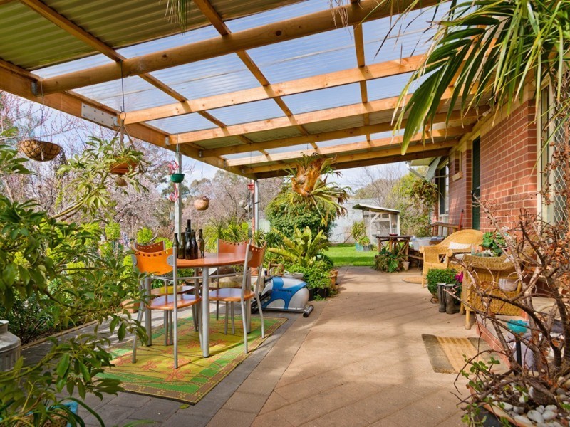 28 Eureka Street, Chewton VIC 3451
