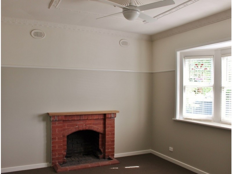 31 Thistle Street, Golden Square VIC 3555