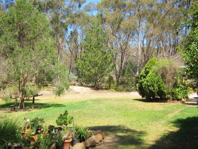 10 Sunrise Gully Road, Kangaroo Flat VIC 3555