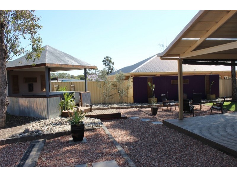 60 Pioneer Drive, Maiden Gully VIC 3551