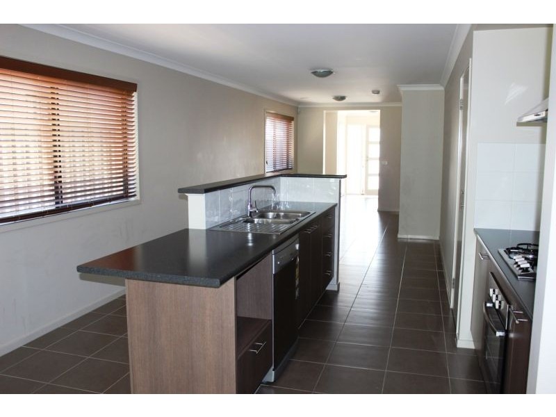 3 Roche Court, White Hills VIC 3550