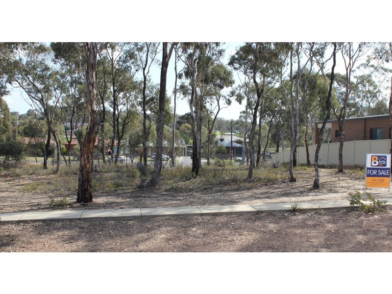 6 Bronze Drive, Kangaroo Flat VIC 3555