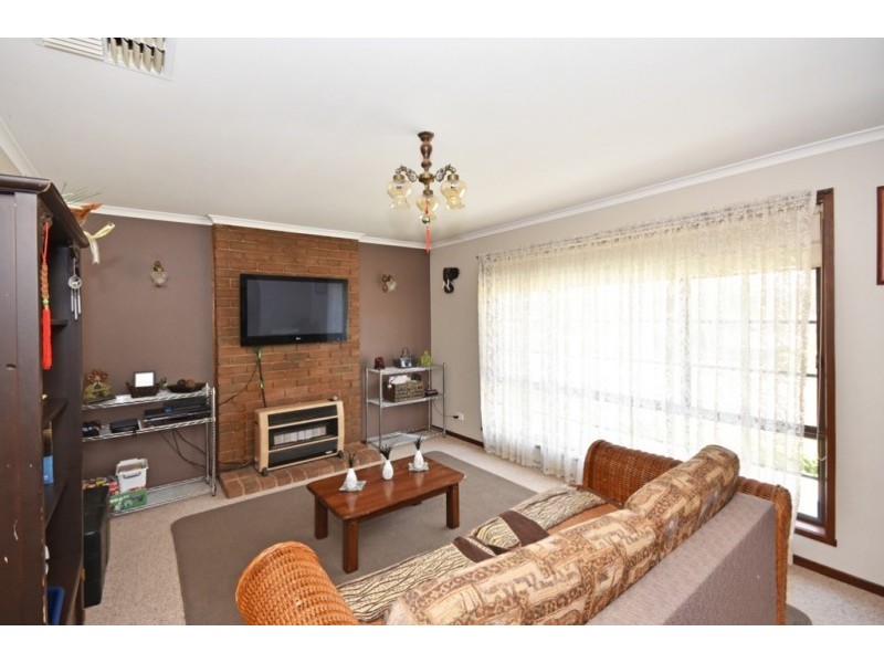 11 Hakea Road, Huntly VIC 3551
