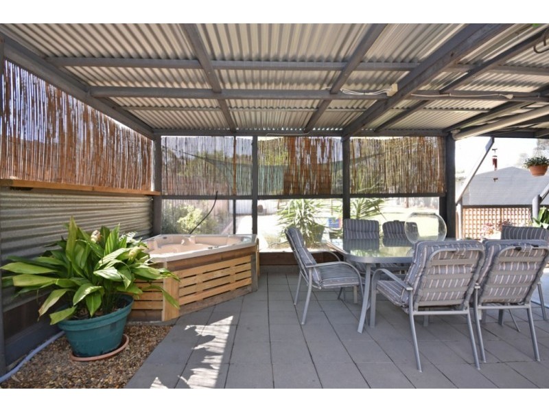 11 Hakea Road, Huntly VIC 3551