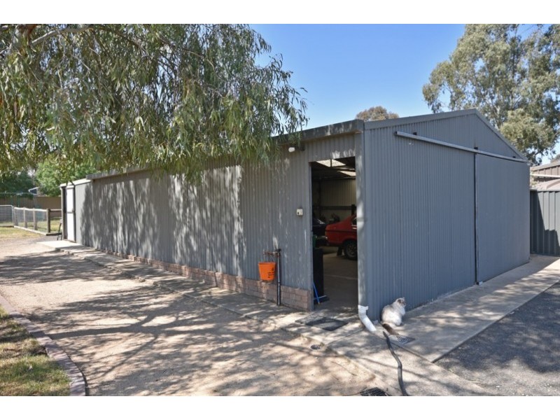 11 Hakea Road, Huntly VIC 3551