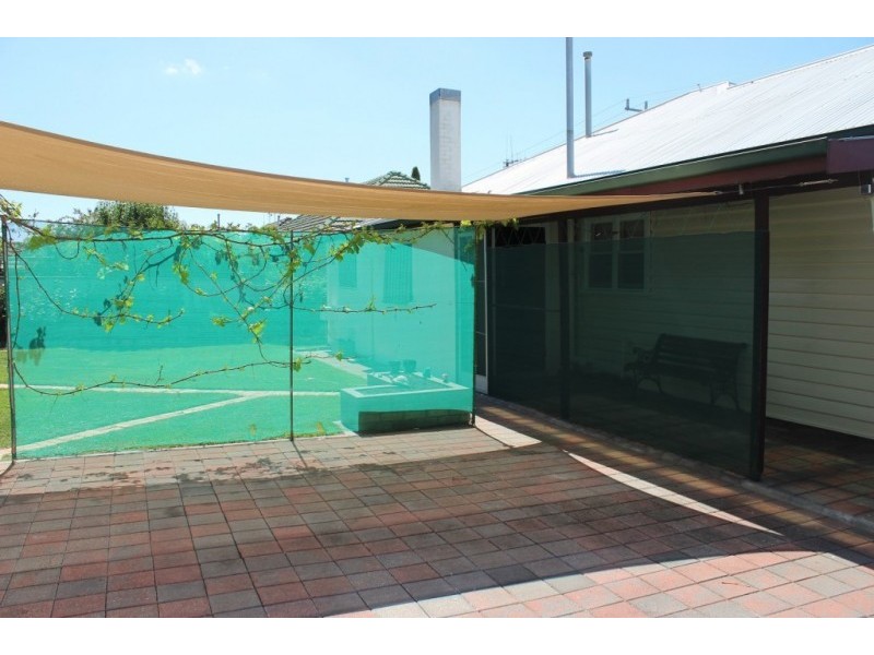 11 Olympic Parade, Kangaroo Flat VIC 3555