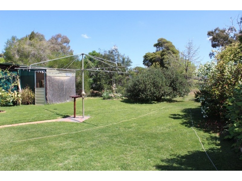 11 Olympic Parade, Kangaroo Flat VIC 3555