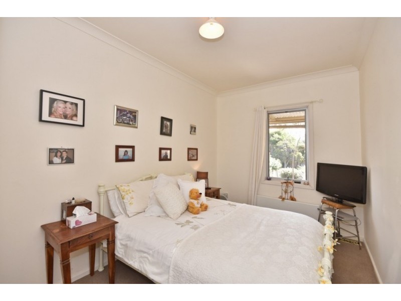 4 Lester Street, Eaglehawk VIC 3556