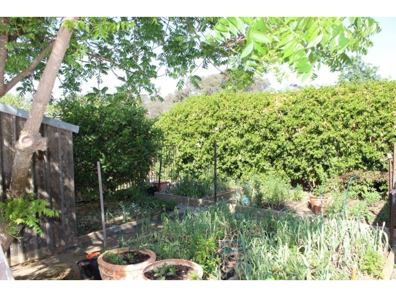 144 Golden Gully Road, Kangaroo Flat VIC 3555