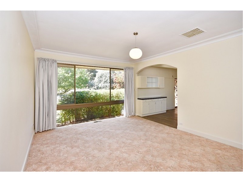 192 High Street, Kangaroo Flat VIC 3555