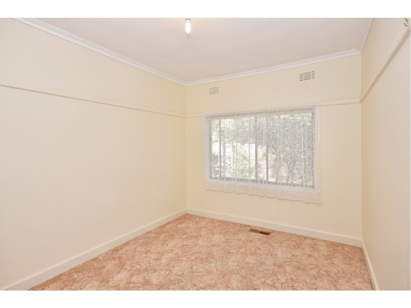 192 High Street, Kangaroo Flat VIC 3555