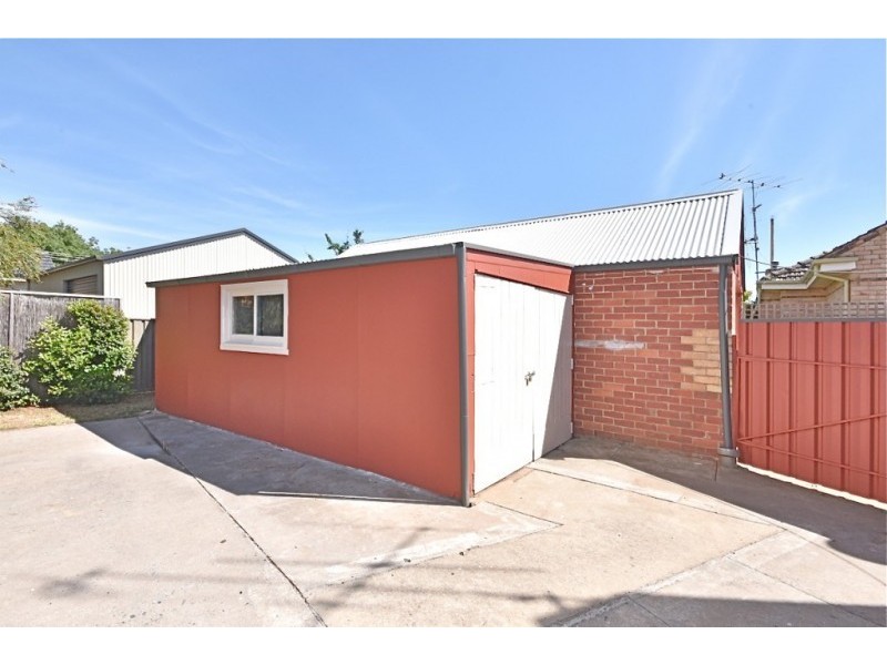 192 High Street, Kangaroo Flat VIC 3555