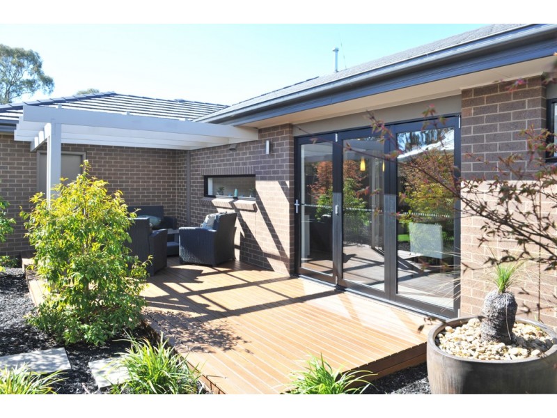 19 Evergreen Boulevard, Jackass Flat VIC 3556