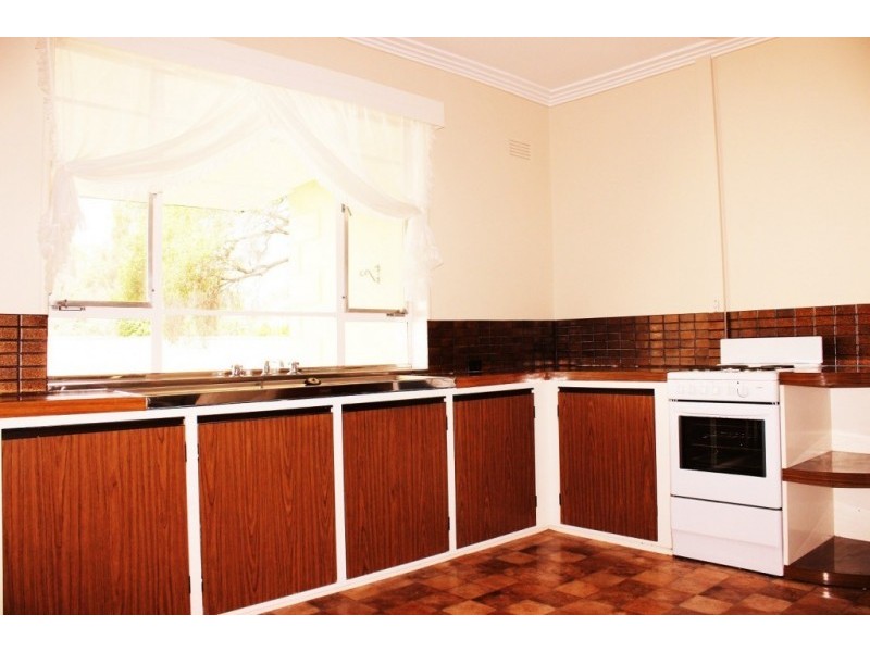 149 MacKenzie Street West, Golden Square VIC 3555