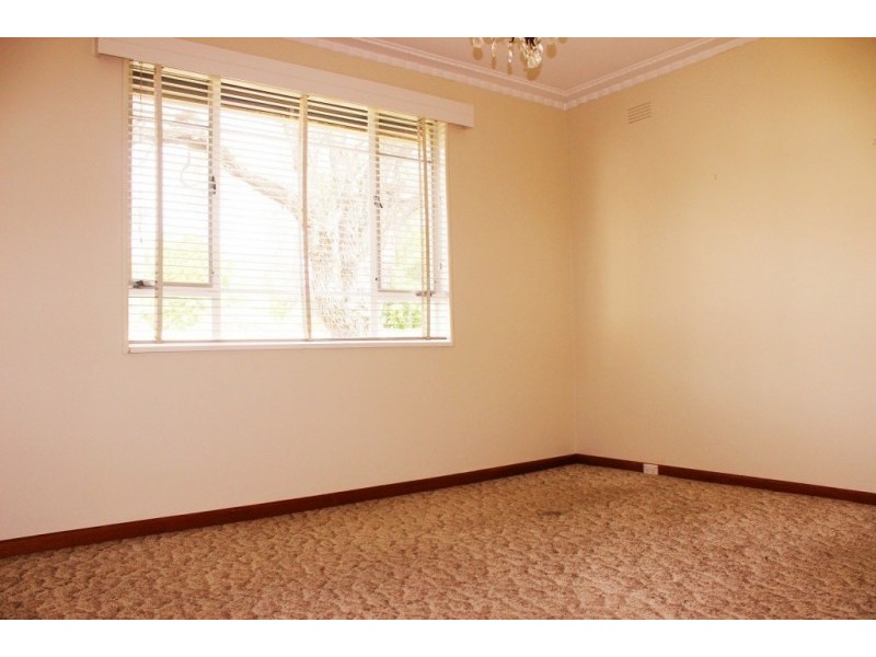 149 MacKenzie Street West, Golden Square VIC 3555