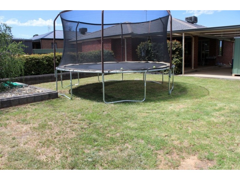 7 Belac Street, Maiden Gully VIC 3551
