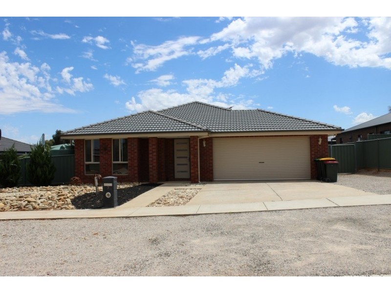 7 Belac Street, Maiden Gully VIC 3551