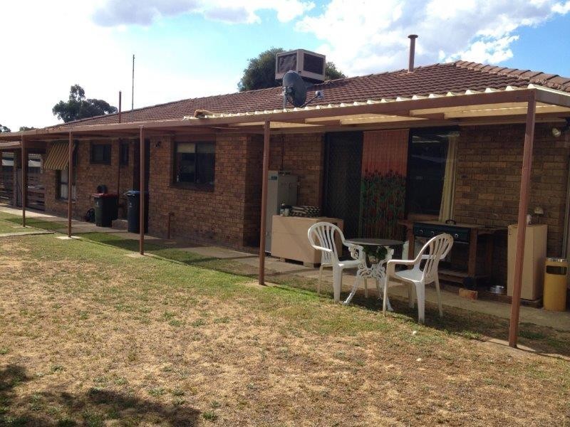 9 Forest Drive, Ascot VIC 3551