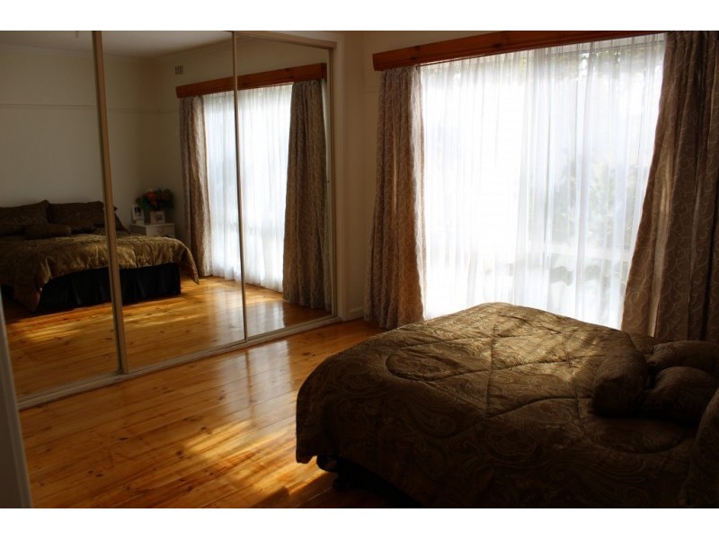 15 Short Street, Kangaroo Flat VIC 3555