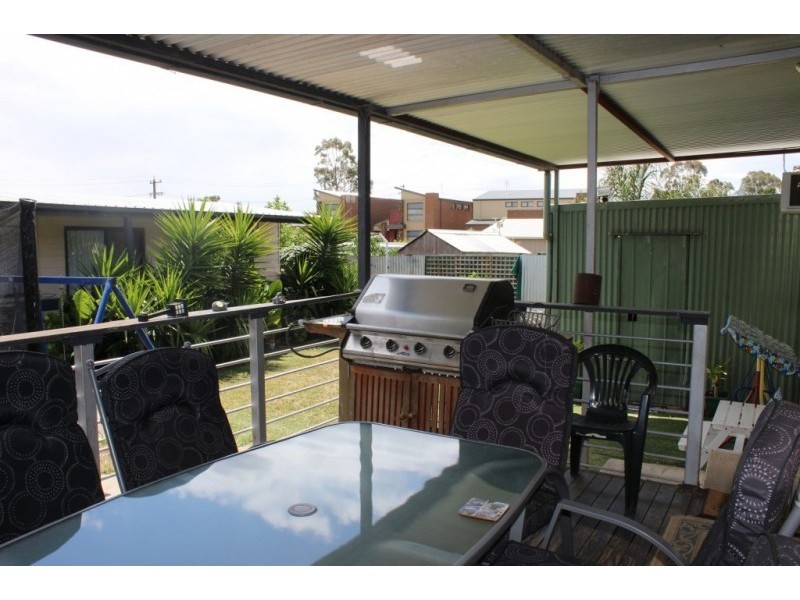 15 Short Street, Kangaroo Flat VIC 3555
