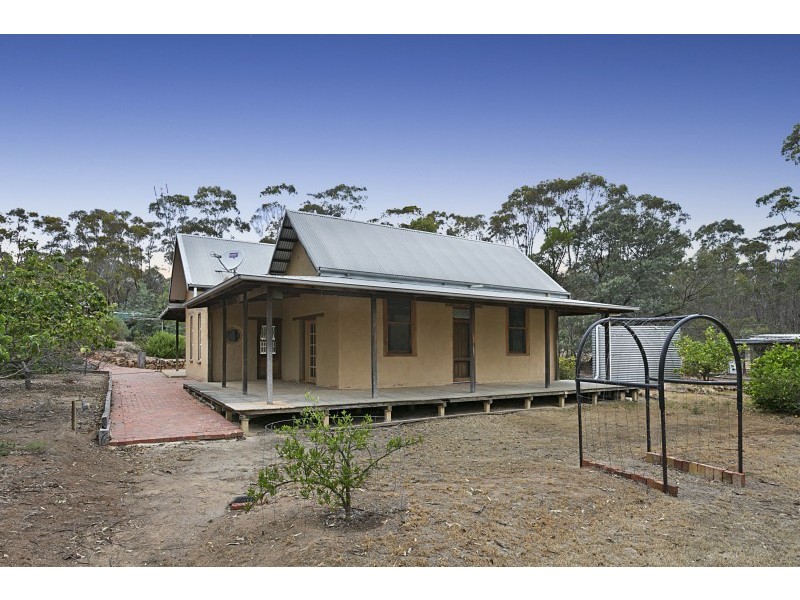 67 Curtis Road, Axe Creek VIC 3551
