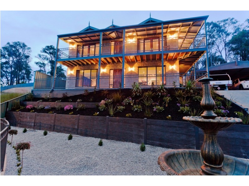 6 Hansa Court, Kangaroo Flat VIC 3555