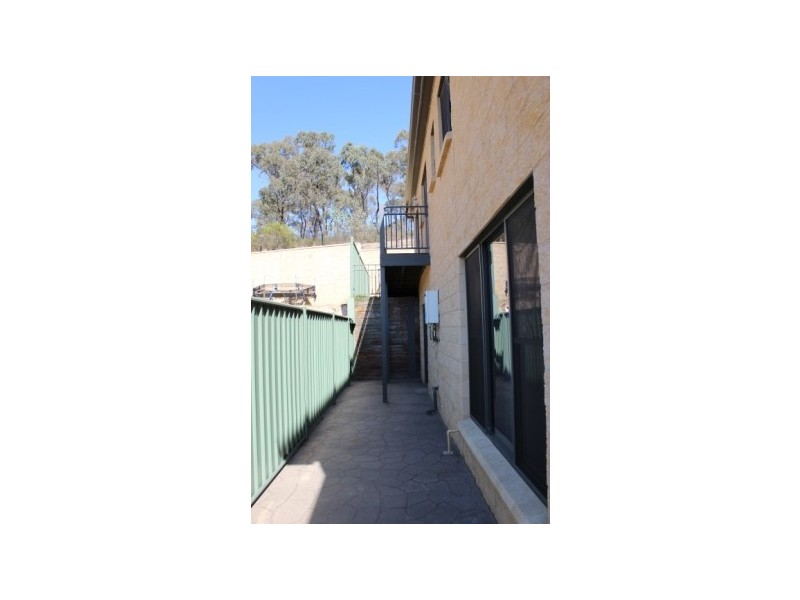 6 Hansa Court, Kangaroo Flat VIC 3555