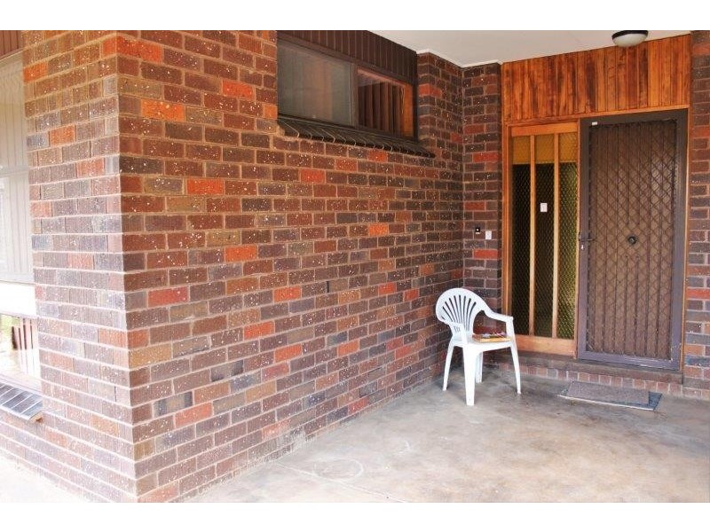 6 Lansell Street, Kangaroo Flat VIC 3555