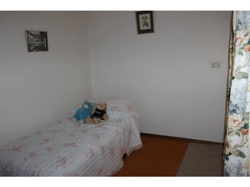 6 Lansell Street, Kangaroo Flat VIC 3555