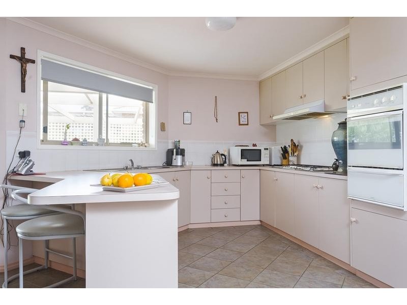 18 Jackman Court, Golden Square VIC 3555