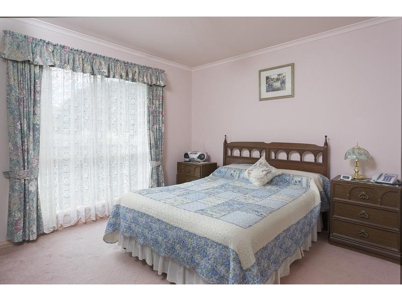 18 Jackman Court, Golden Square VIC 3555