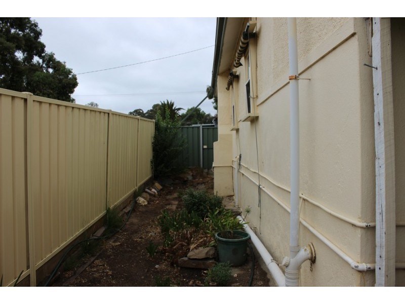 7 Burrows Street, Golden Square VIC 3555