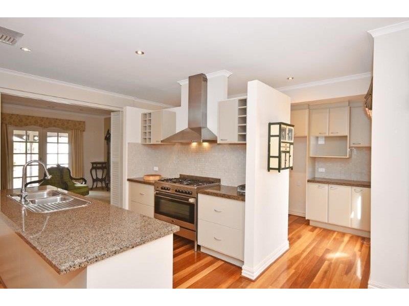 87 Goynes Road, Epsom VIC 3551