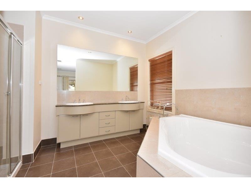 87 Goynes Road, Epsom VIC 3551