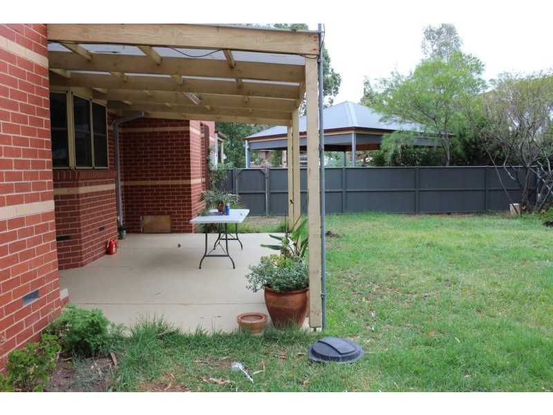 119 Crusoe Road, Kangaroo Flat VIC 3555