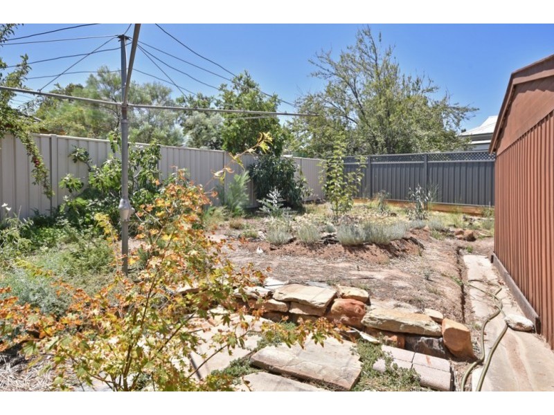 239 Allingham Street, Kangaroo Flat VIC 3555