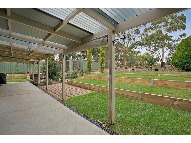 48 Carol Street, Castlemaine VIC 3450