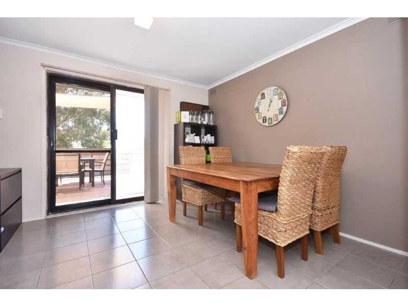 120 Olympic Parade, Kangaroo Flat VIC 3555