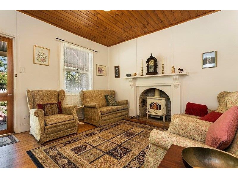 30A Adair Street, Maldon VIC 3463