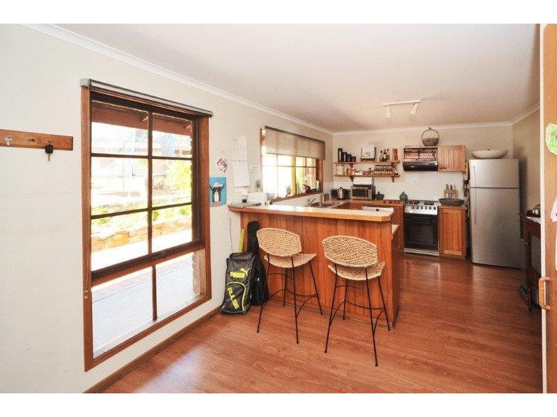22 Deakin Drive, Flora Hill VIC 3550
