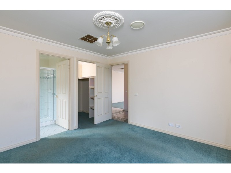 7 Gledhill Rise, Kangaroo Flat VIC 3555