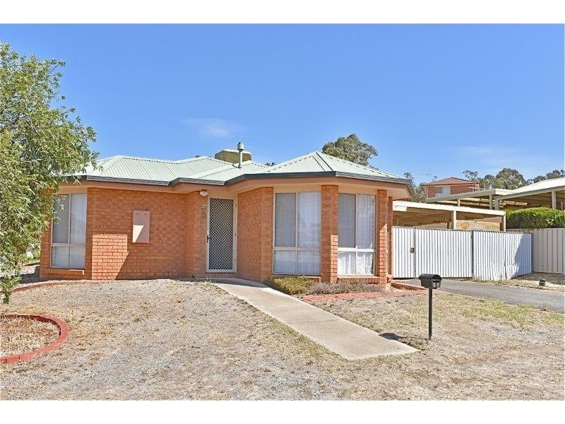 6B Lukin Crescent, Kangaroo Flat VIC 3555