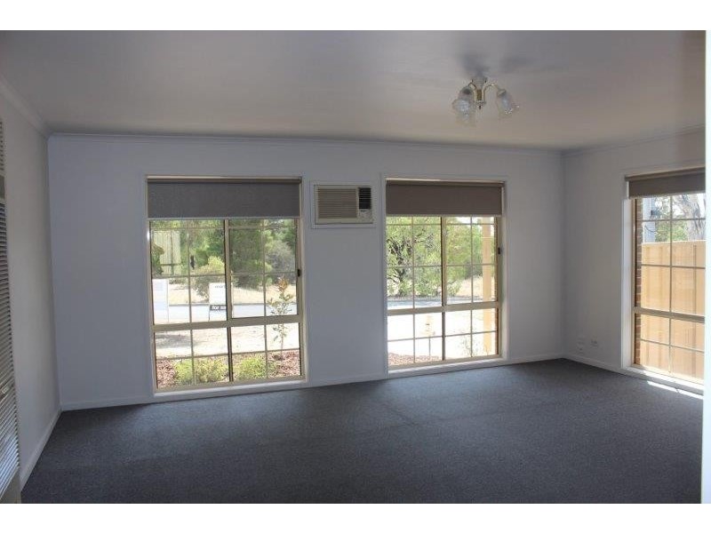 57 Inglewood Street, Golden Square VIC 3555