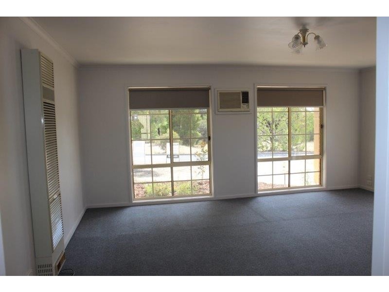 57 Inglewood Street, Golden Square VIC 3555
