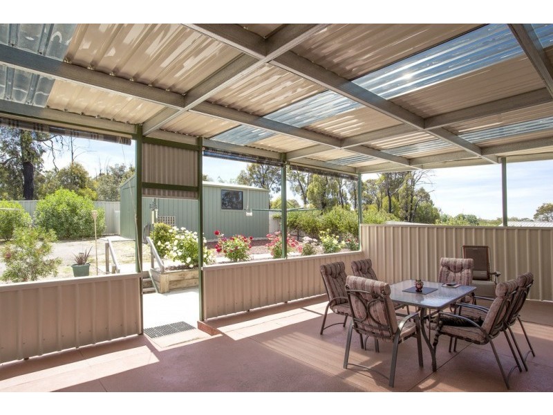 64 Sparrowhawk Road, West Bendigo VIC 3550