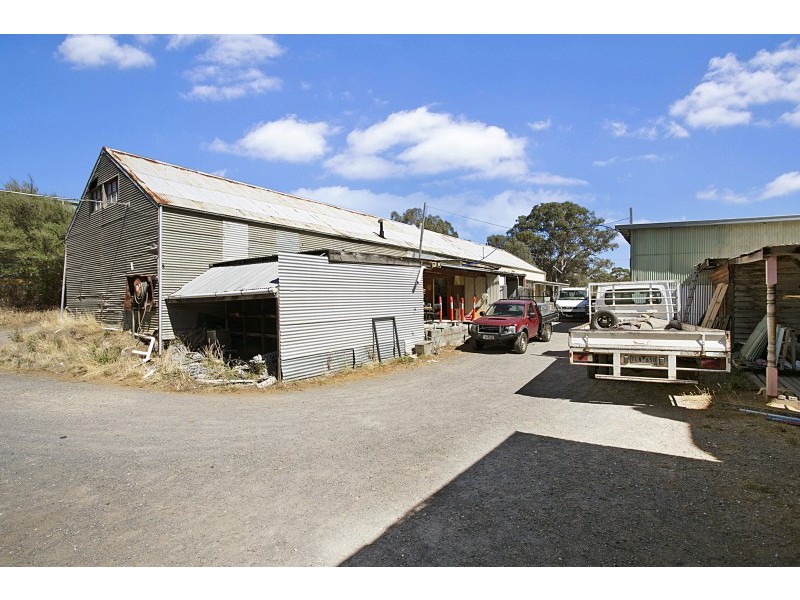 32 Coolstore Road, Harcourt VIC 3453