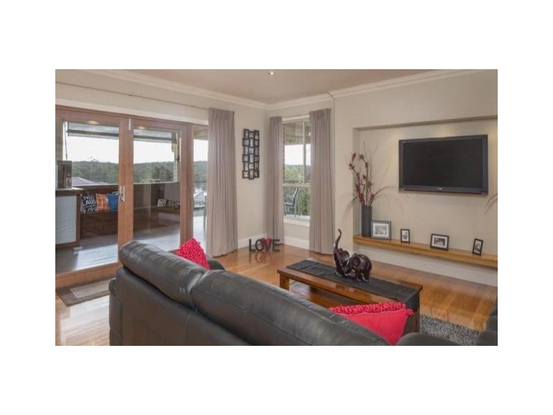 16 Irrabella Place, Kangaroo Flat VIC 3555