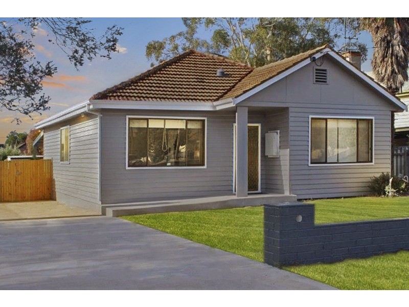 5 Lindsay Street, Kangaroo Flat VIC 3555