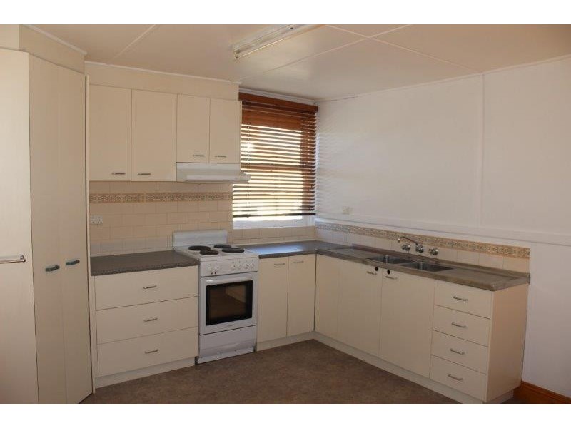 40 Curnow Street, Golden Square VIC 3555